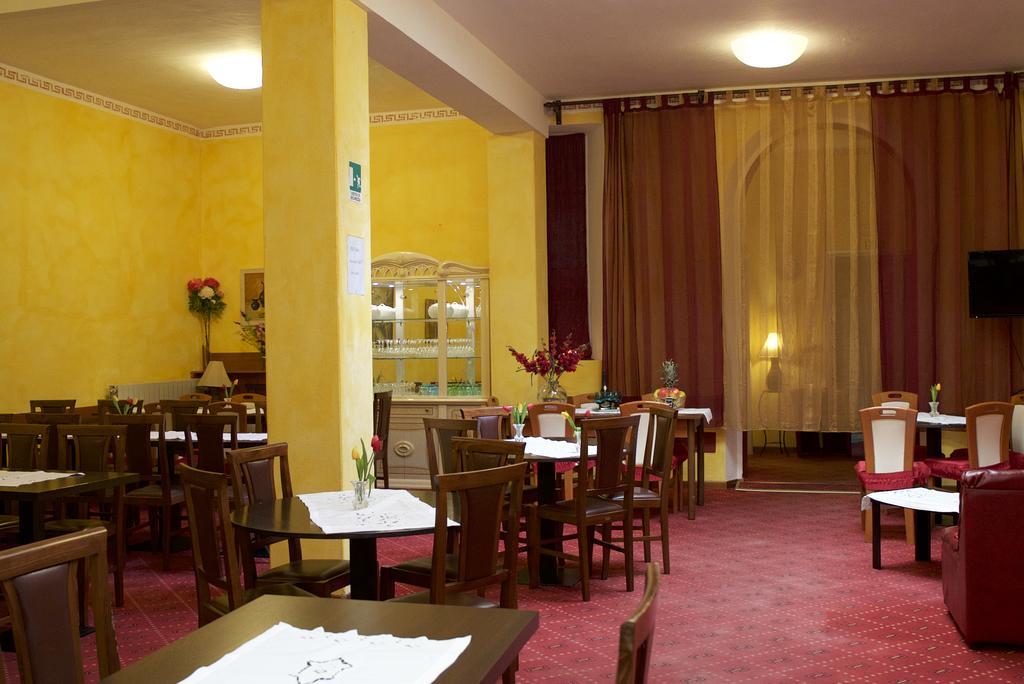 Hotel Buenos Aires Montecatini Terme Exteriör bild